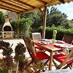Aparthotel Bellavista A Santa Giulia, Proche De La Et Vue 4*
