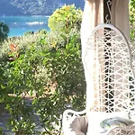 Bellavista A Santa Giulia, Proche De La Et Vue Aparthotel