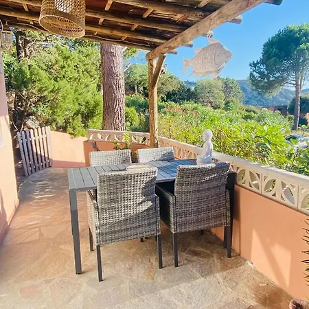 Bellavista A Santa Giulia, Proche De La Et Vue Apartmanhotel