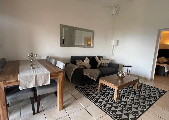 Bellavista A Santa Giulia, Proche De La Et Vue Aparthotel 4*