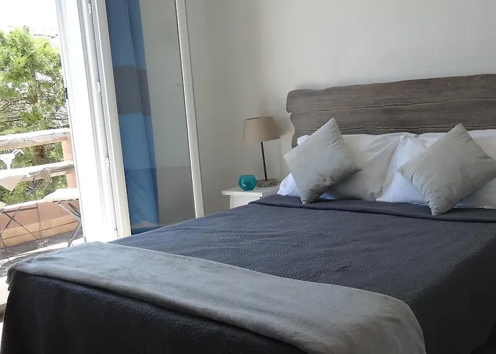 Aparthotel Bellavista A Santa Giulia, Proche De La Et Vue