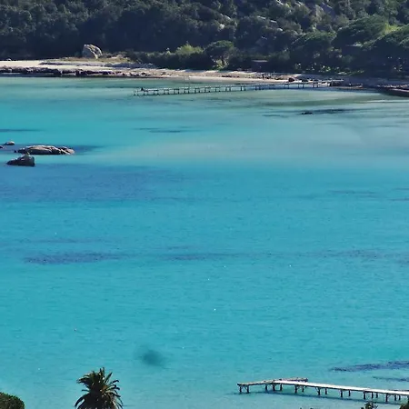 Bellavista à Santa Giulia, Proche De La Et Vue Apart-hotel 4*