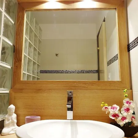 아파트호텔 Bellavista A Santa Giulia, Proche De La Et Vue