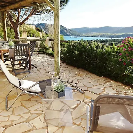 Bellavista à Santa Giulia, Proche De La Et Vue