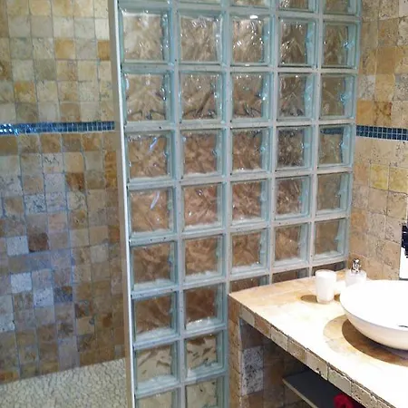 Bellavista à Santa Giulia, Proche De La Et Vue Apart-hotel 4*