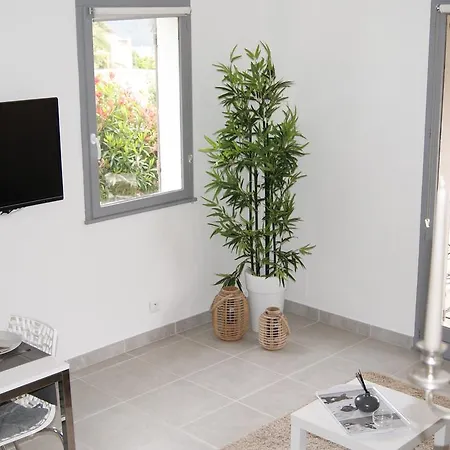 Apart-hotel Bellavista à Santa Giulia, Proche De La Et Vue 4*