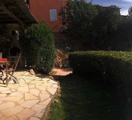 Apart-hotel Bellavista à Santa Giulia, Proche De La Et Vue 4*