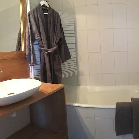 Bellavista à Santa Giulia, Proche De La Et Vue Apart-hotel 4*