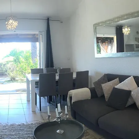 아파트호텔 Bellavista A Santa Giulia, Proche De La Et Vue 4*