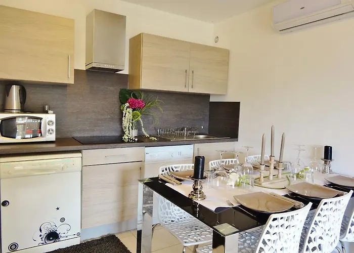 Bellavista A Santa Giulia, Proche De La Et Vue Apartmanhotel 4*