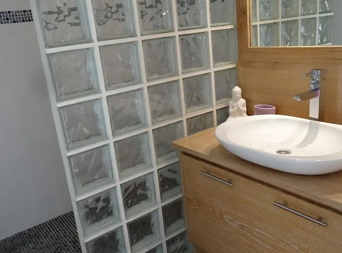 Apartmanhotel Bellavista A Santa Giulia, Proche De La Et Vue