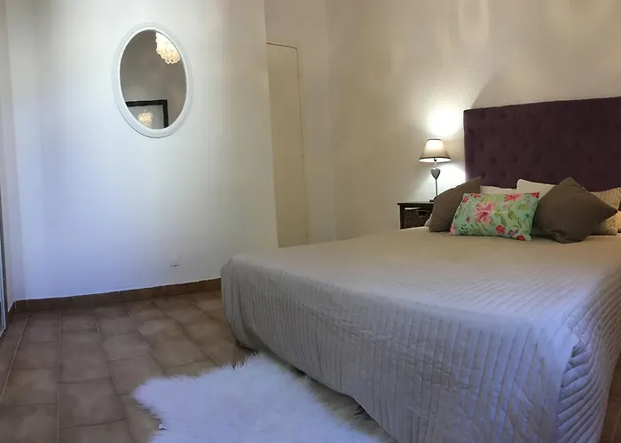 Lägenhetshotell Bellavista A Santa Giulia, Proche De La Et Vue Porto-Vecchio (Corsica)