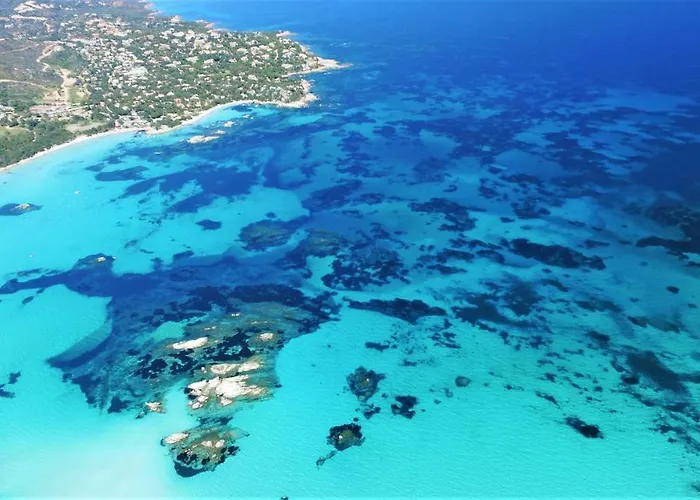 Apartmanhotel Bellavista A Santa Giulia, Proche De La Et Vue 4*